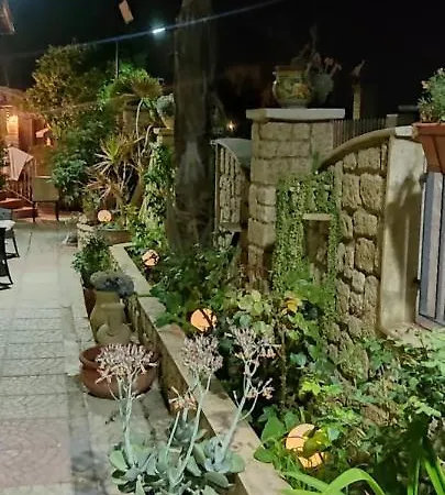 Falconara Bed & Breakfast