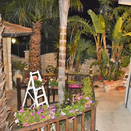 B&B Falconara 3*