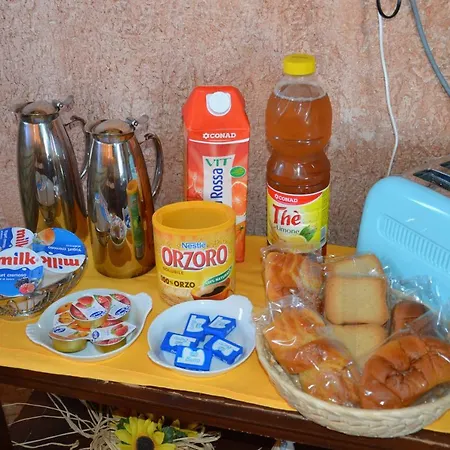 Falconara Bed & Breakfast *